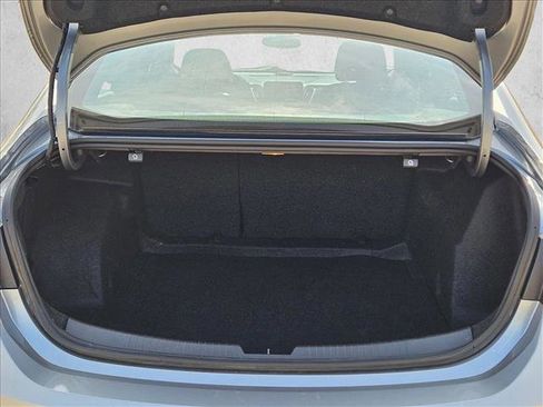 Used 2025 Chevrolet Malibu LT image 6