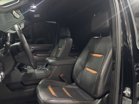 Used 2024 GMC Sierra 3500 AT4 w/ AT4 Premium Plus Package AWD/4WD image 12