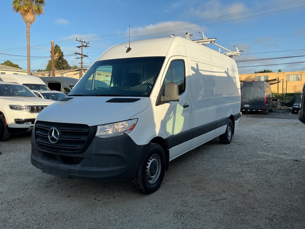 Used 2021 Mercedes-Benz Sprinter 2500 w/ Driver Convenience Package image 1