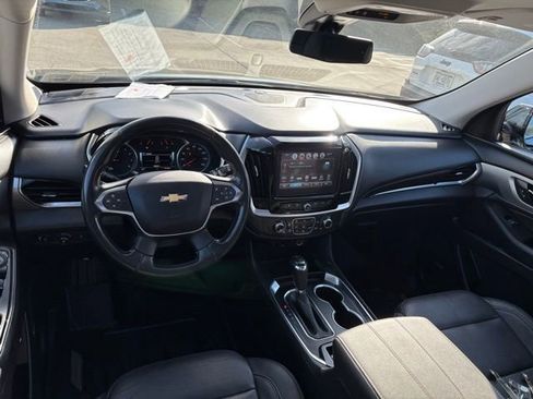 Used 2019 Chevrolet Traverse RS w/ LPO, Floor Liner Package image 11