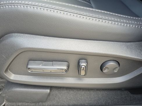 New 2026 Honda Pilot Touring image 11