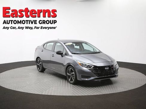 Used 2024 Nissan Versa SR FWD image 50