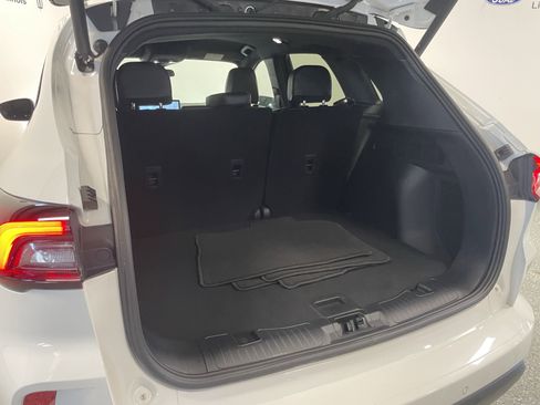 Used 2024 Ford Escape ST-Line Select w/ Tech Pack #1 image 25