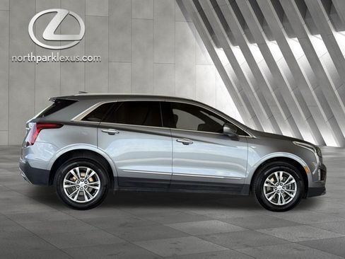 Used 2022 Cadillac XT5 Premium Luxury FWD image 4