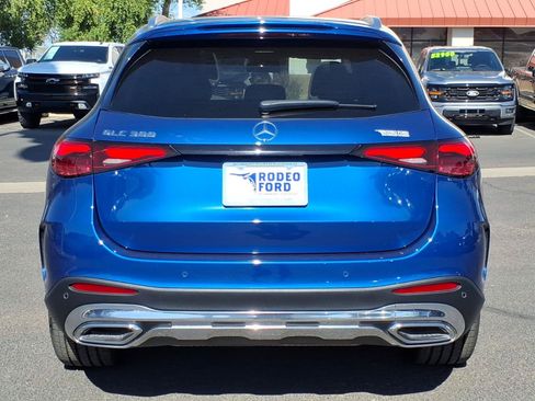 Used 2023 Mercedes-Benz GLC 300 image 4