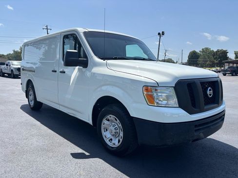 Used 2020 Nissan NV 2500 SV RWD image 4