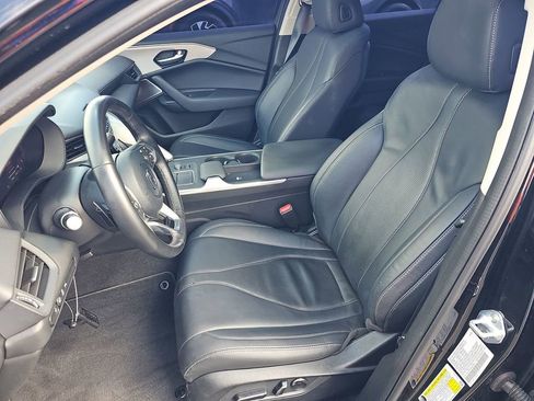 Used 2025 Acura TLX w/ Technology Package image 14