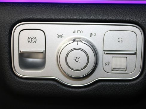 Used 2024 Mercedes-Benz GLS 450 4MATIC image 48