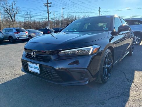 Used 2024 Honda Civic Sport image 3