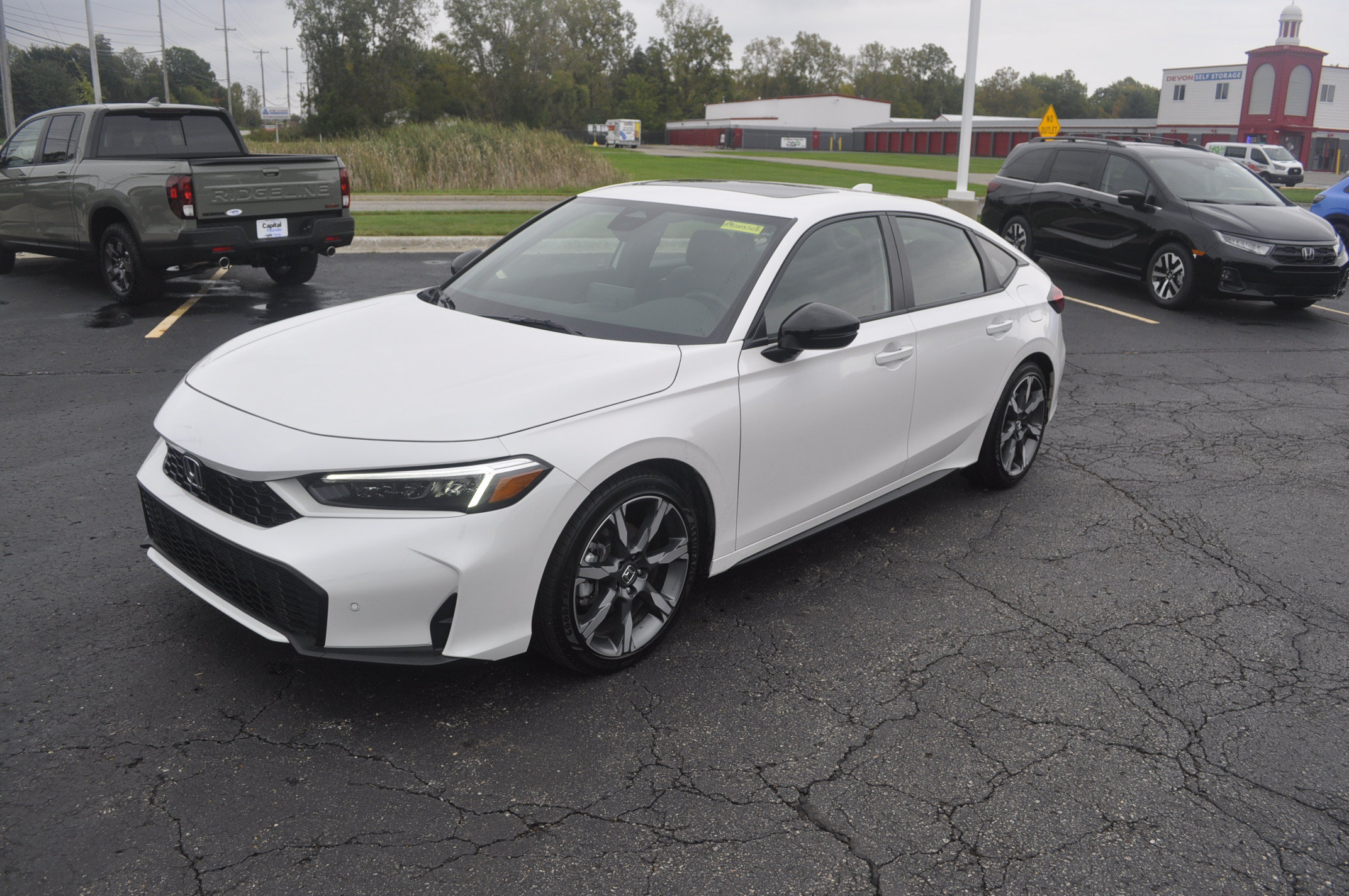 Used 2026 Honda Civic Sport Touring image 3