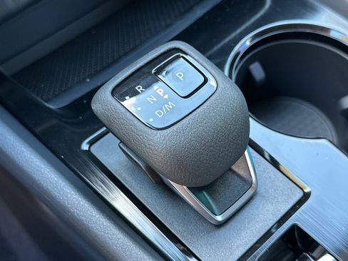 New 2026 Nissan Rogue SV image 32