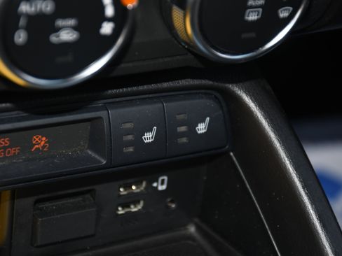 Used 2023 MAZDA MX-5 Miata Grand Touring w/ Weather Package image 15