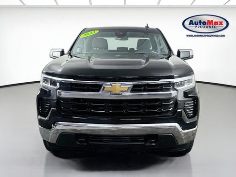 Used 2023 Chevrolet Silverado 1500 LT AWD/4WD image 6