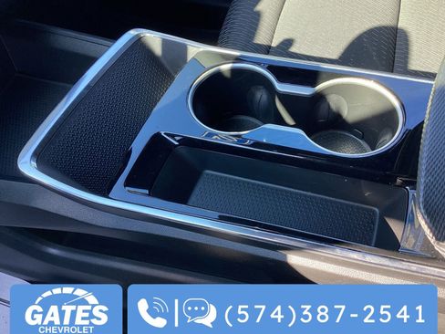 Used 2025 Chevrolet Equinox LT image 30