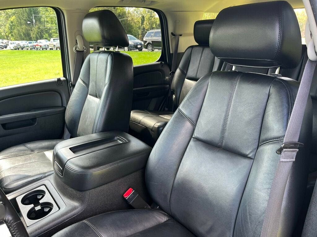 Used 2013 Chevrolet Tahoe LT w/ Luxury Package AWD/4WD image 26