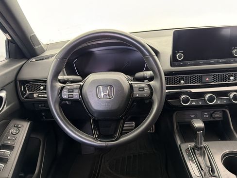 Used 2023 Honda Civic Sport image 28