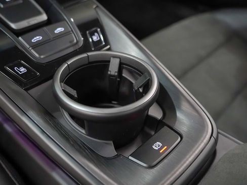 Certified 2023 Porsche 911 Targa 4 GTS image 32