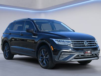 Used 2023 Volkswagen Tiguan SE