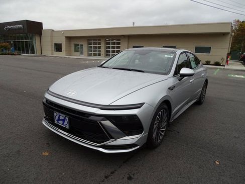 New 2026 Hyundai Sonata SEL image 3