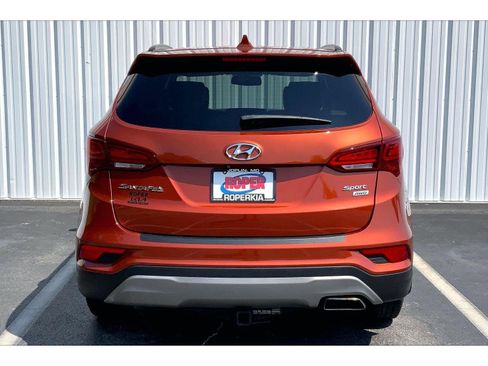 Used 2018 Hyundai Santa Fe Sport AWD/4WD image 4