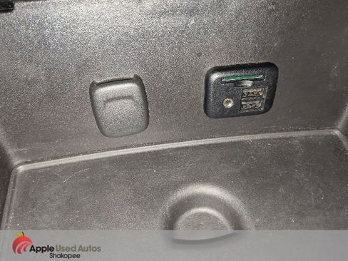 Used 2014 Chevrolet Silverado 1500 LT w/ LT Convenience Package AWD/4WD image 19