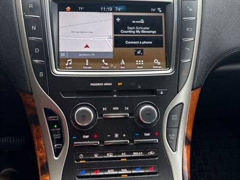 Used 2016 Lincoln MKX Reserve w/ Luxury Package AWD/4WD image 6