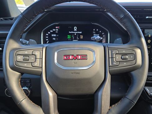 Used 2024 GMC Sierra 1500 AT4 w/ Technology Package AWD/4WD image 69