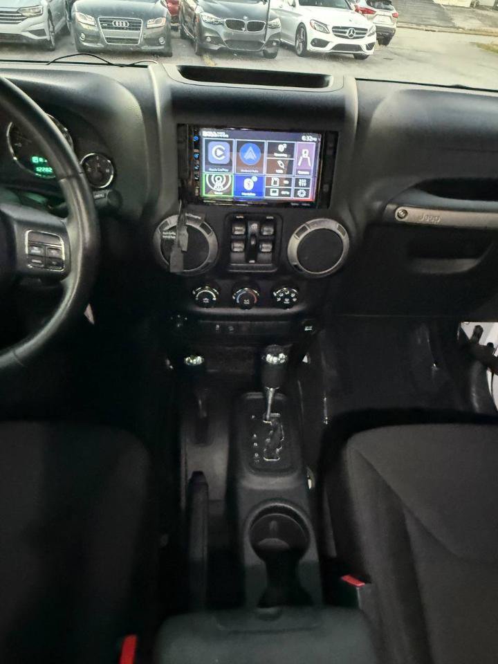 Used 2014 Jeep Wrangler Unlimited Sport w/ Quick Order Package 24S AWD/4WD image 37