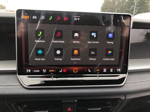 New 2026 Volkswagen Tiguan SE R-Line AWD/4WD image 25