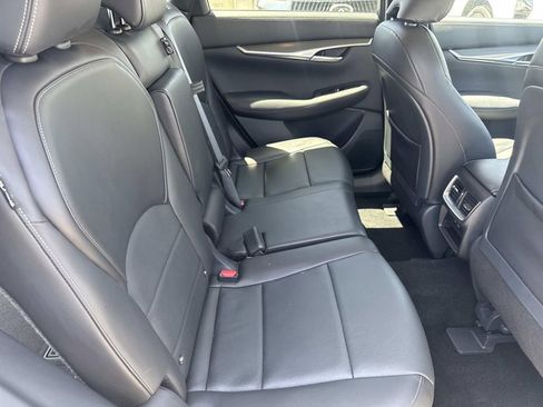 Certified 2025 INFINITI QX50 Luxe AWD/4WD image 26