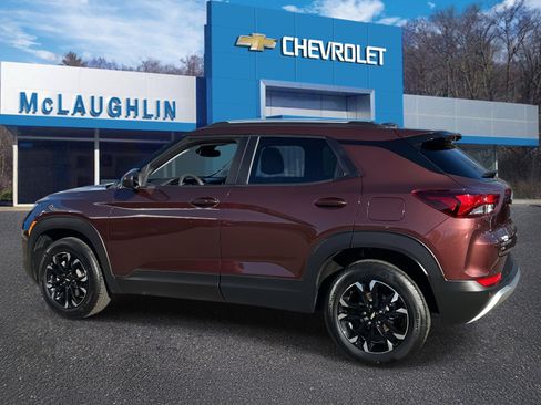 Certified 2023 Chevrolet TrailBlazer LT w/ Convenience Package image 2