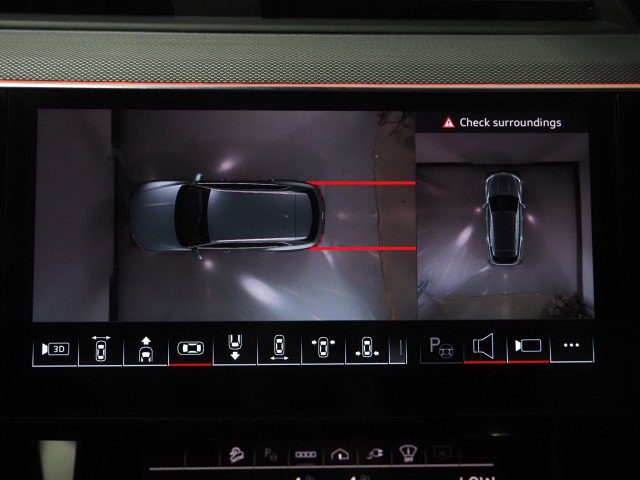 Used 2024 Audi Q8 e-tron Prestige AWD/4WD image 36