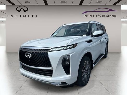 New 2026 INFINITI QX80 Luxe RWD image 3