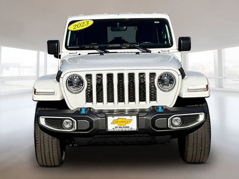 Used 2023 Jeep Wrangler Unlimited Sahara w/ Cold Weather Group image 2