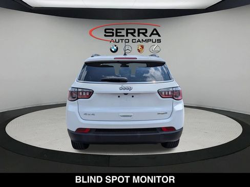 Used 2022 Jeep Compass Latitude AWD/4WD image 11