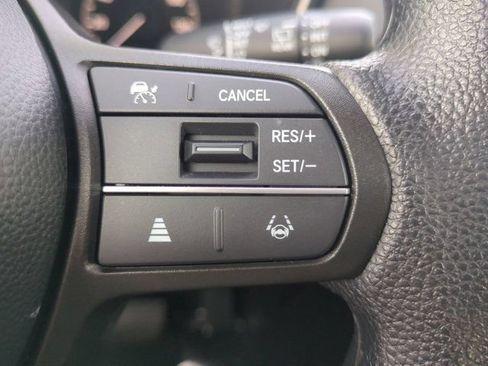 Used 2025 Honda CR-V LX image 23