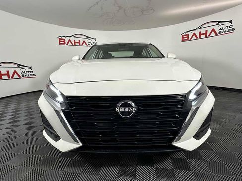 Used 2023 Nissan Altima 2.5 SL AWD/4WD image 14