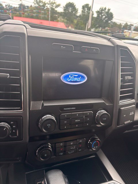 Used 2019 Ford F150 XLT w/ Equipment Group 302A Luxury AWD/4WD image 6