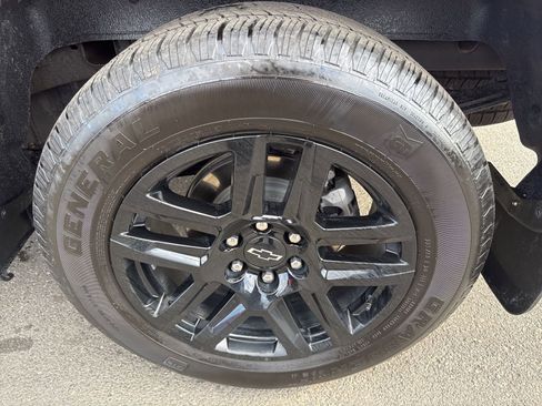 Used 2024 Chevrolet Silverado 1500 RST AWD/4WD image 10
