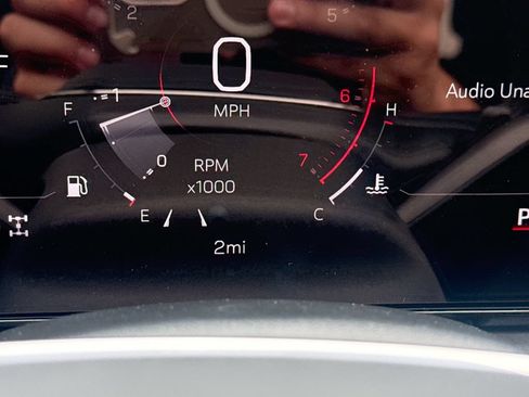 New 2027 GMC Terrain Elevation w/ Elevation Premium Package AWD/4WD image 12