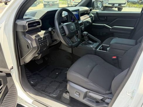 Used 2025 Toyota Tacoma SR5 RWD image 11