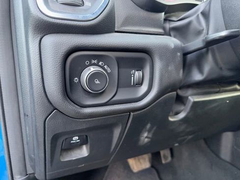 Used 2024 RAM 1500 Laramie image 14