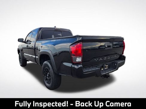 Used 2020 Toyota Tacoma SR w/ SX Package AWD/4WD image 5