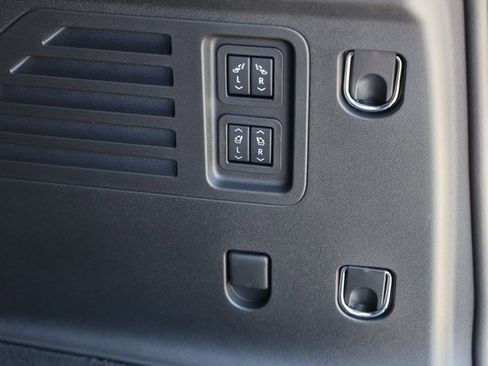 New 2026 Buick Enclave Avenir w/ Super Cruise Package image 32