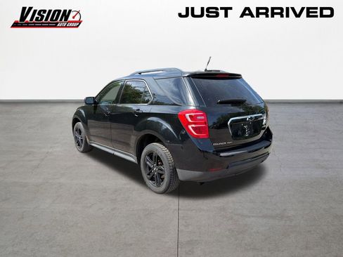 Used 2017 Chevrolet Equinox LT AWD/4WD image 7