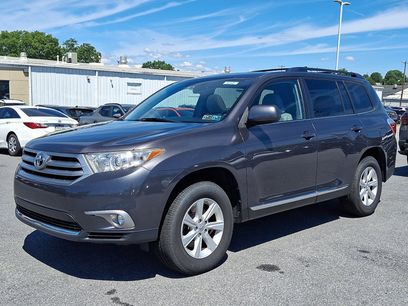 Used 2013 Toyota Highlander SE