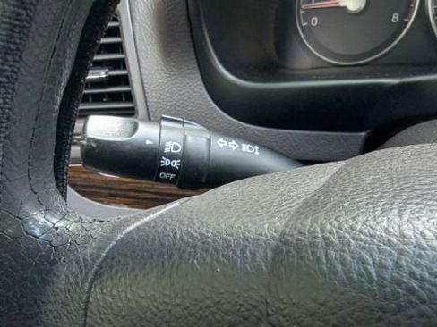 Used 2010 Hyundai Santa Fe GLS image 27