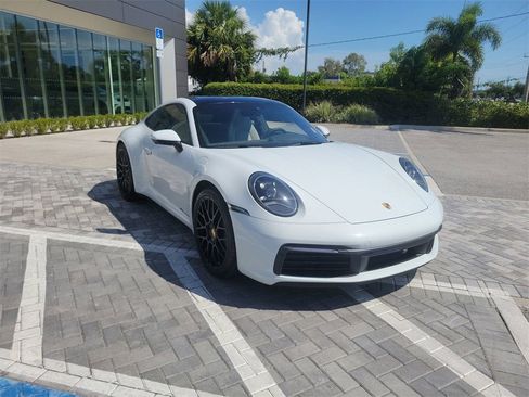 Used 2022 Porsche 911 Carrera w/ Premium Package image 7