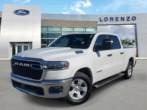 Used 2025 RAM 1500 Big Horn image 1