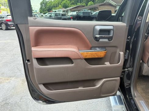 Used 2015 Chevrolet Silverado 1500 High Country w/ High Country Premium Package image 62